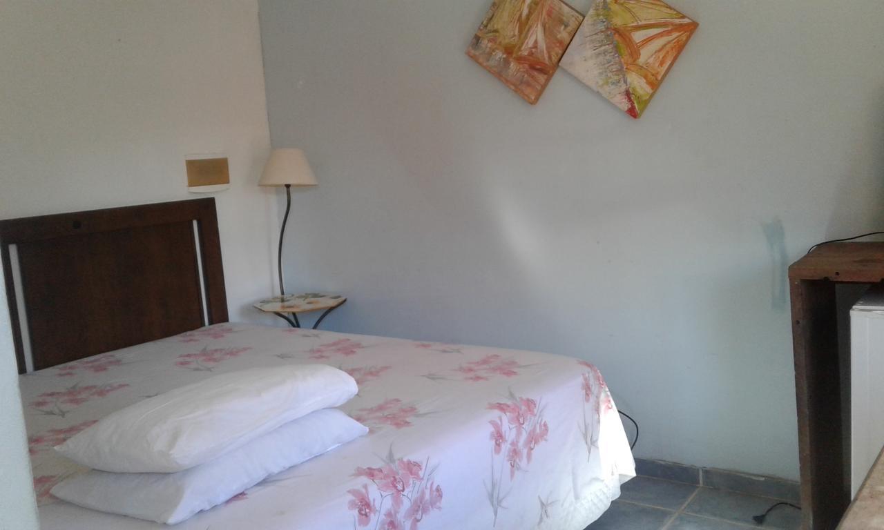 Suites Praia Das Toninhas ウバトゥバ エクステリア 写真