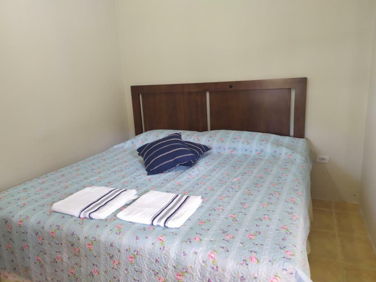 Suites Praia Das Toninhas ウバトゥバ エクステリア 写真